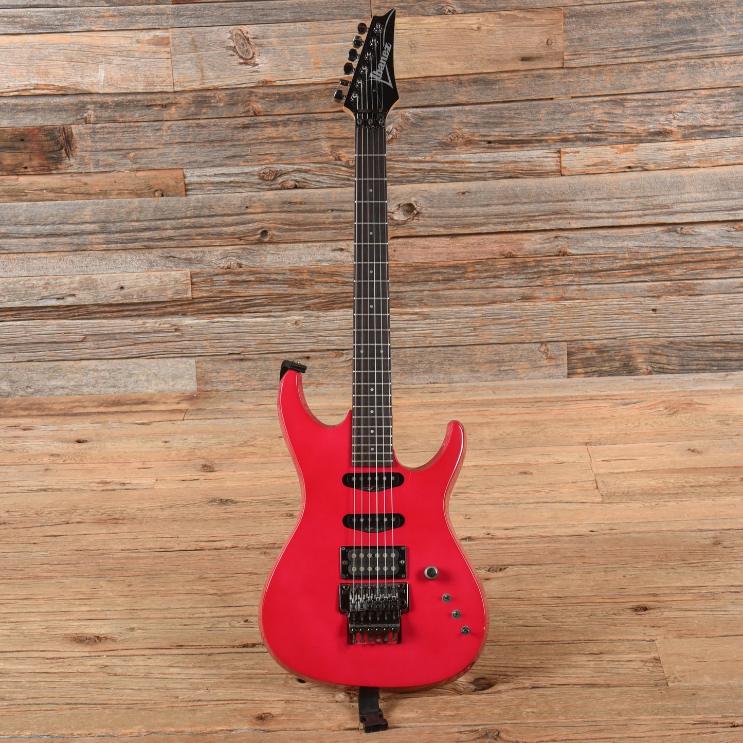 Ibanez 540P Magenta 1980s