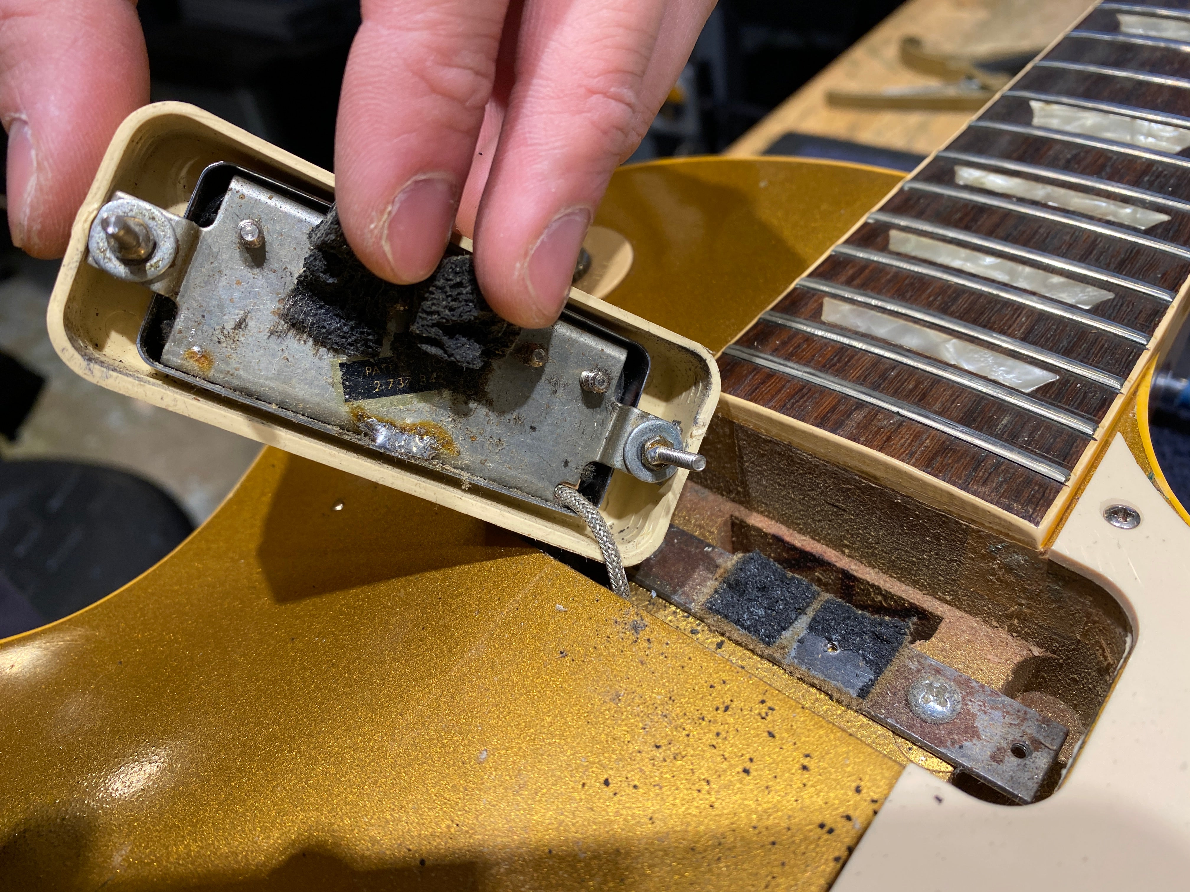 Gibson Les Paul Deluxe Goldtop 1973