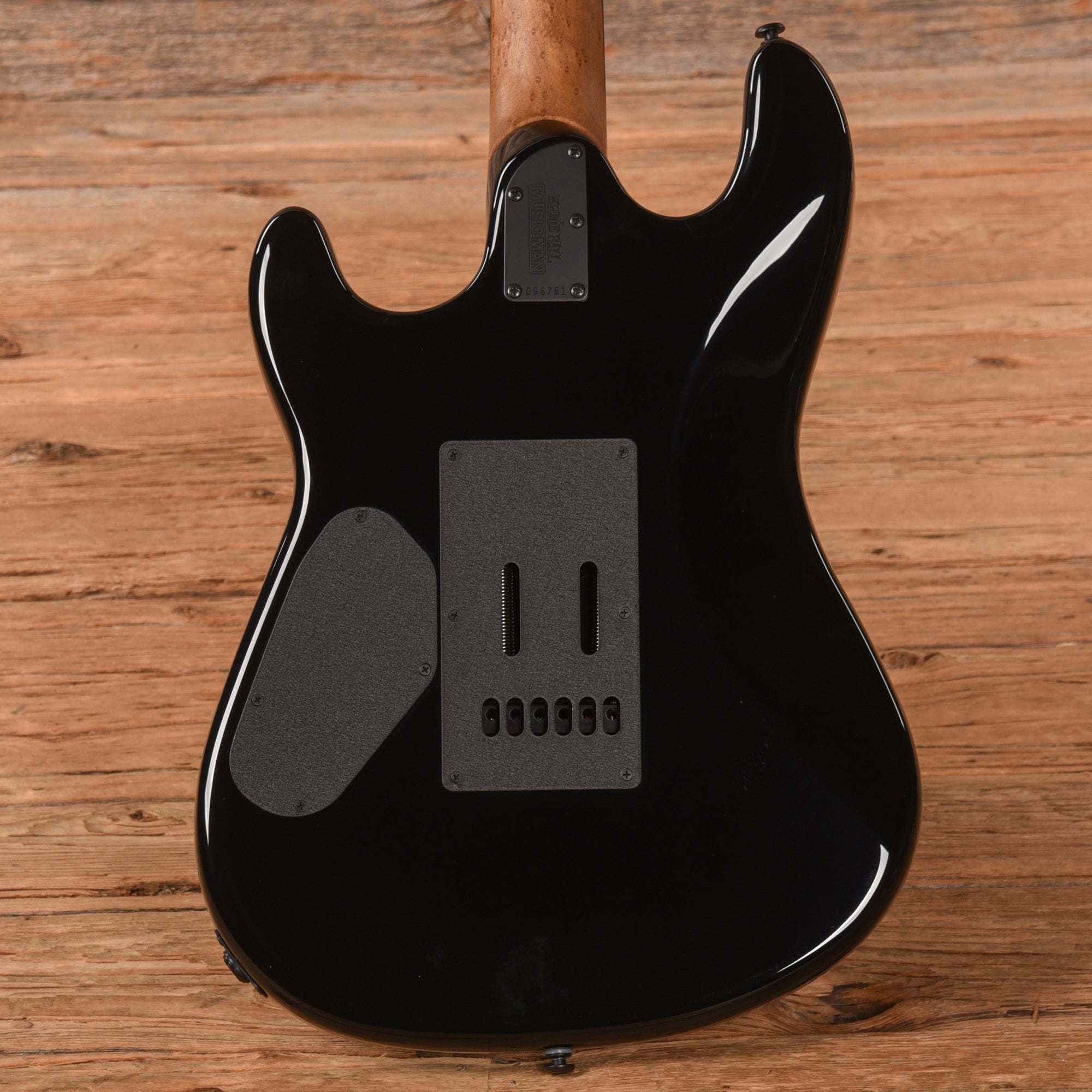 Music Man Sabre Blue Burst 2021