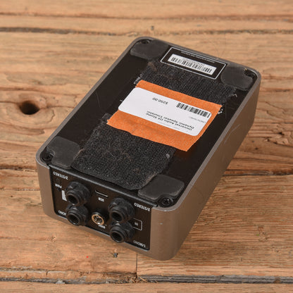 Universal Audio OX Stomp Dynamic Speaker Emulator