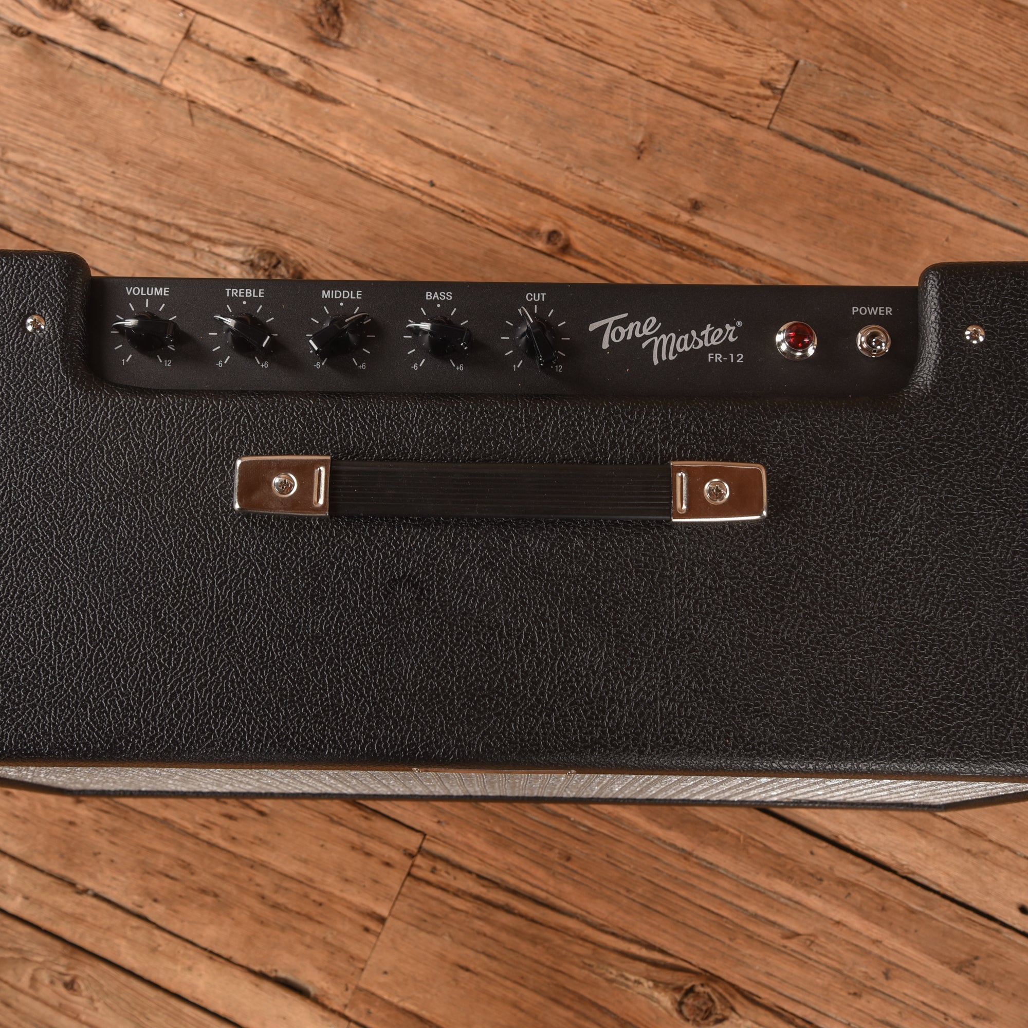 Fender FR-12 Powered Speaker Cabinet