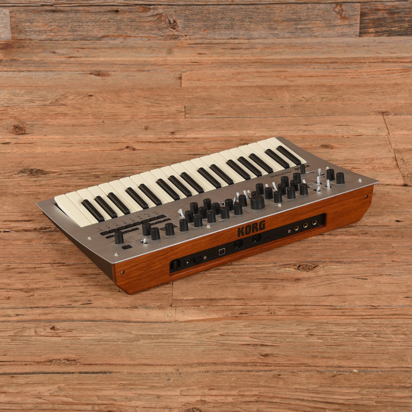 Korg Minilogue