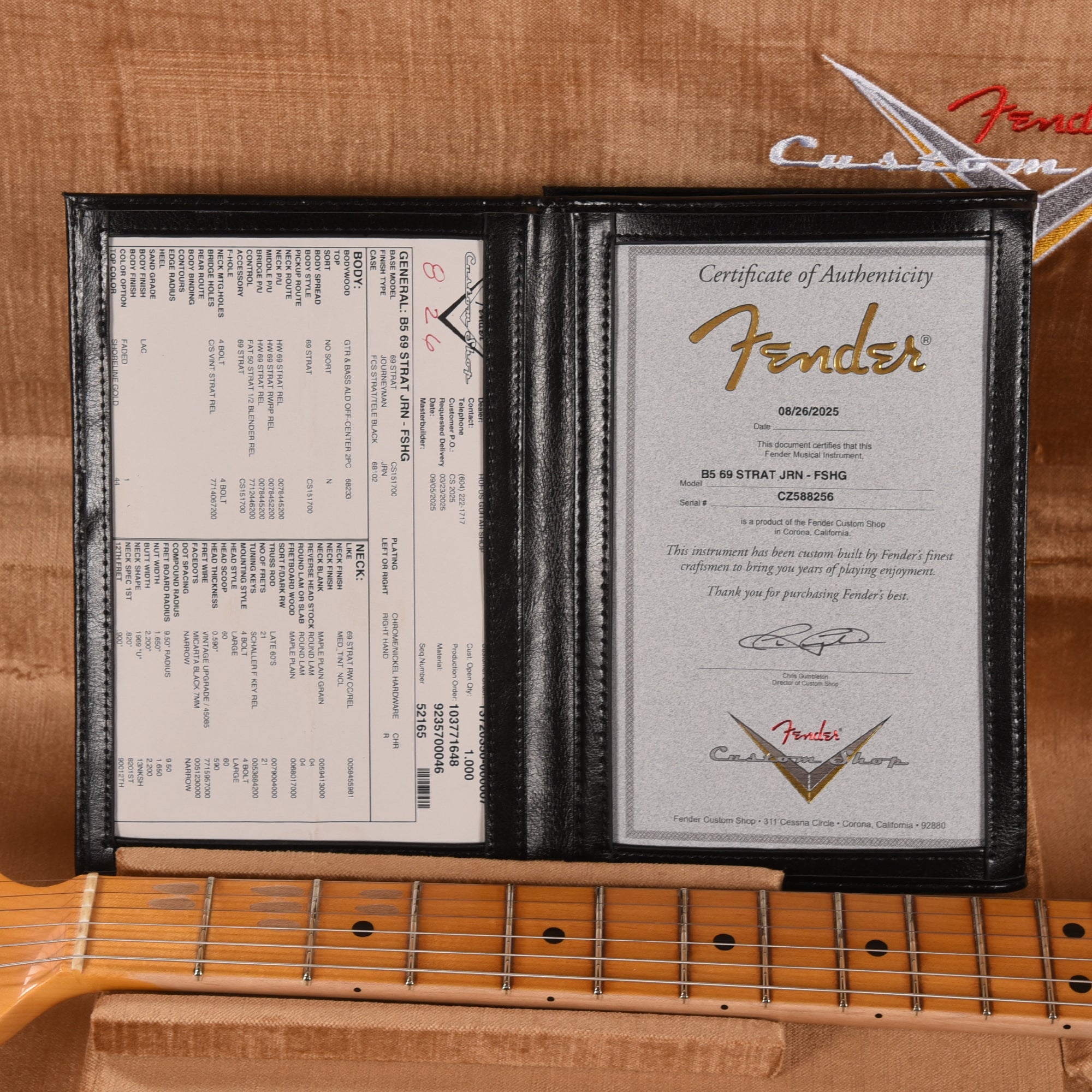 Fender Custom Shop 1969 Stratocaster Journeyman Relic Faded Shoreline Gold