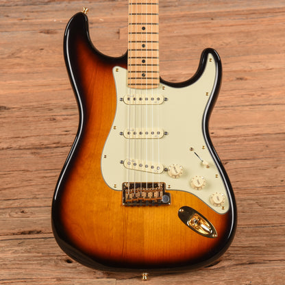 Fender 60th Anniversary Commemorative Stratocaster 2-Color Sunburst 2013