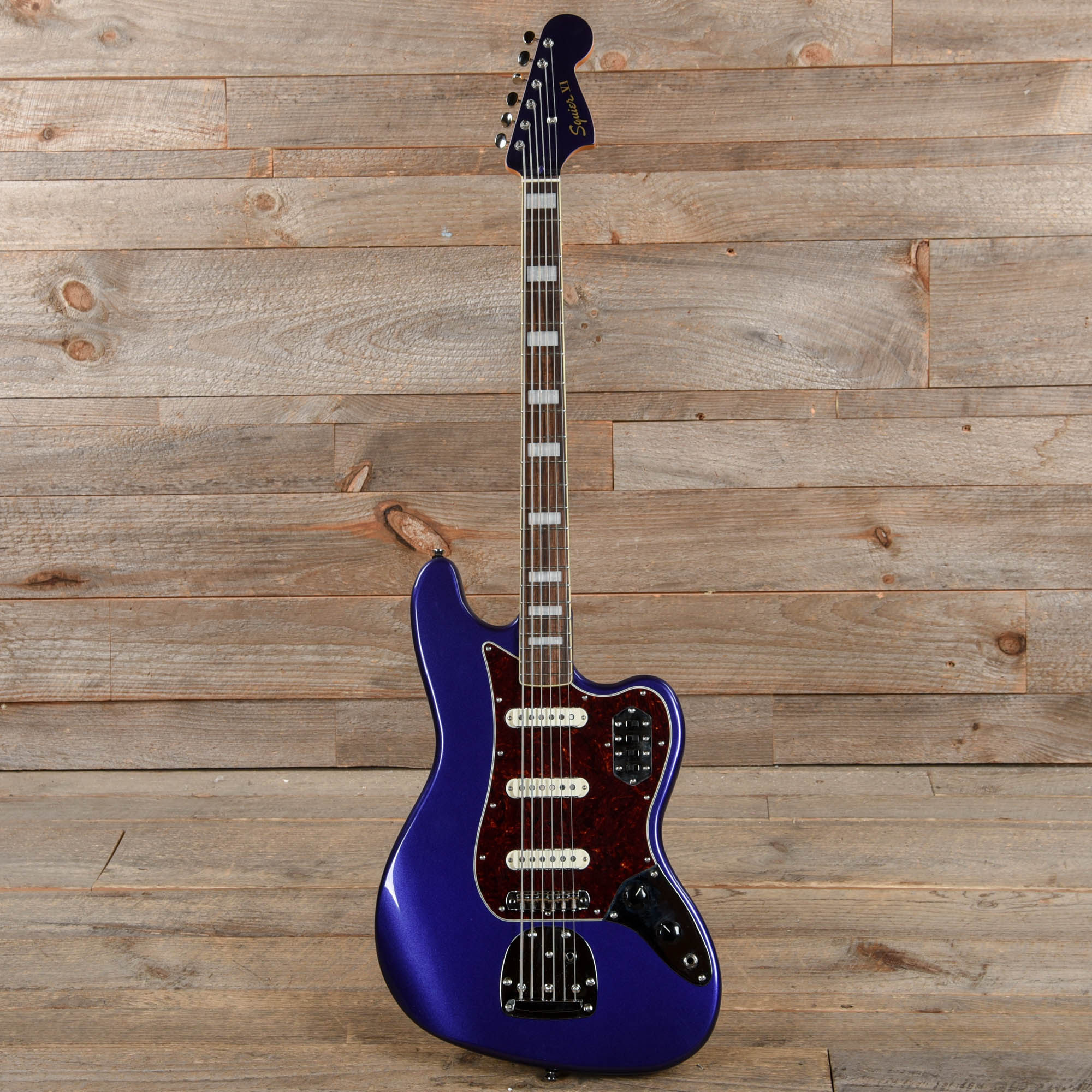 Squier Classic Vibe Bass VI Purple Metallic w/Matching Headcap