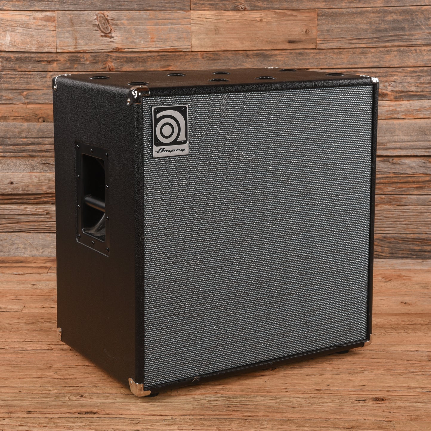 Ampeg SVT-212AV Classic Series 600-Watt 2x12" Bass Speaker Cabinet