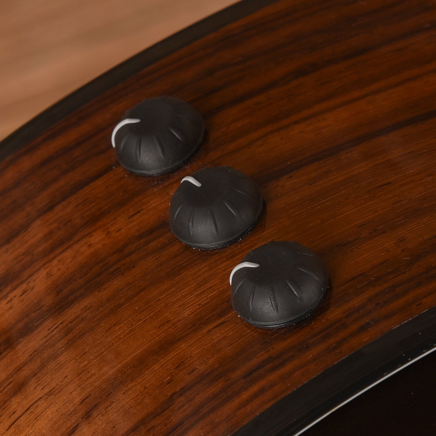 Taylor 217e-SB Plus Limited Sunburst 2024