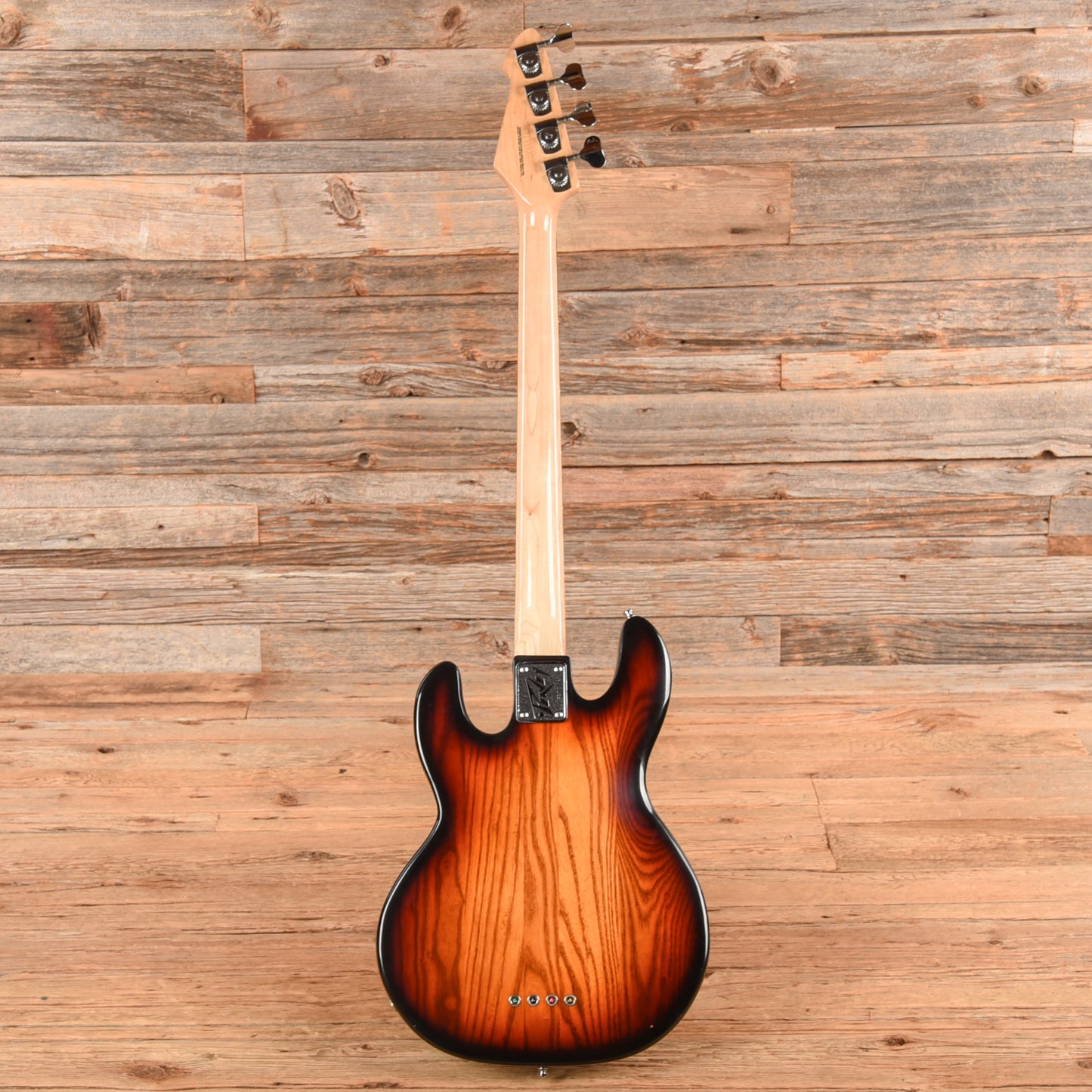 Peavey T-40 Bass Guitar Sunburst 1983