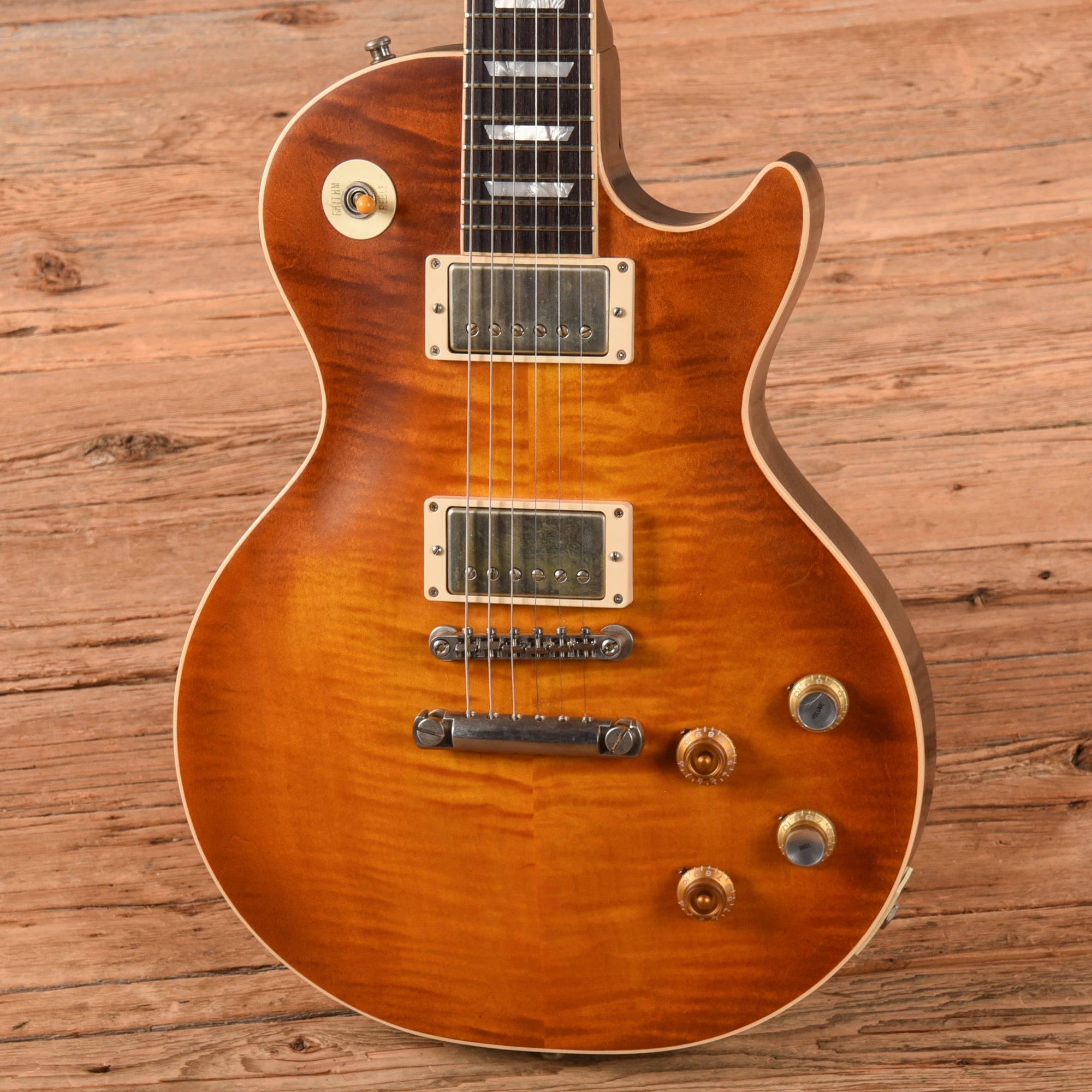 Corsa LCPG Tobacco Burst Light Relic 2025
