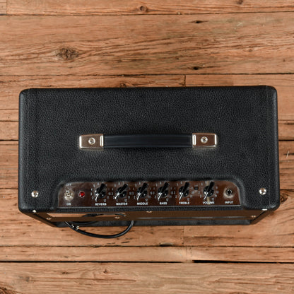 Fender Blues Junior 15-Watt 1x12" Guitar Combo Amp