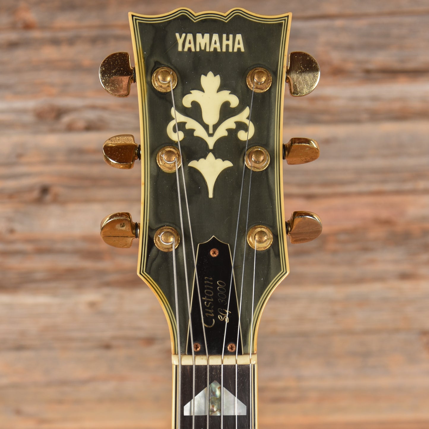 Yamaha SG3000 Custom Sunburst 1981