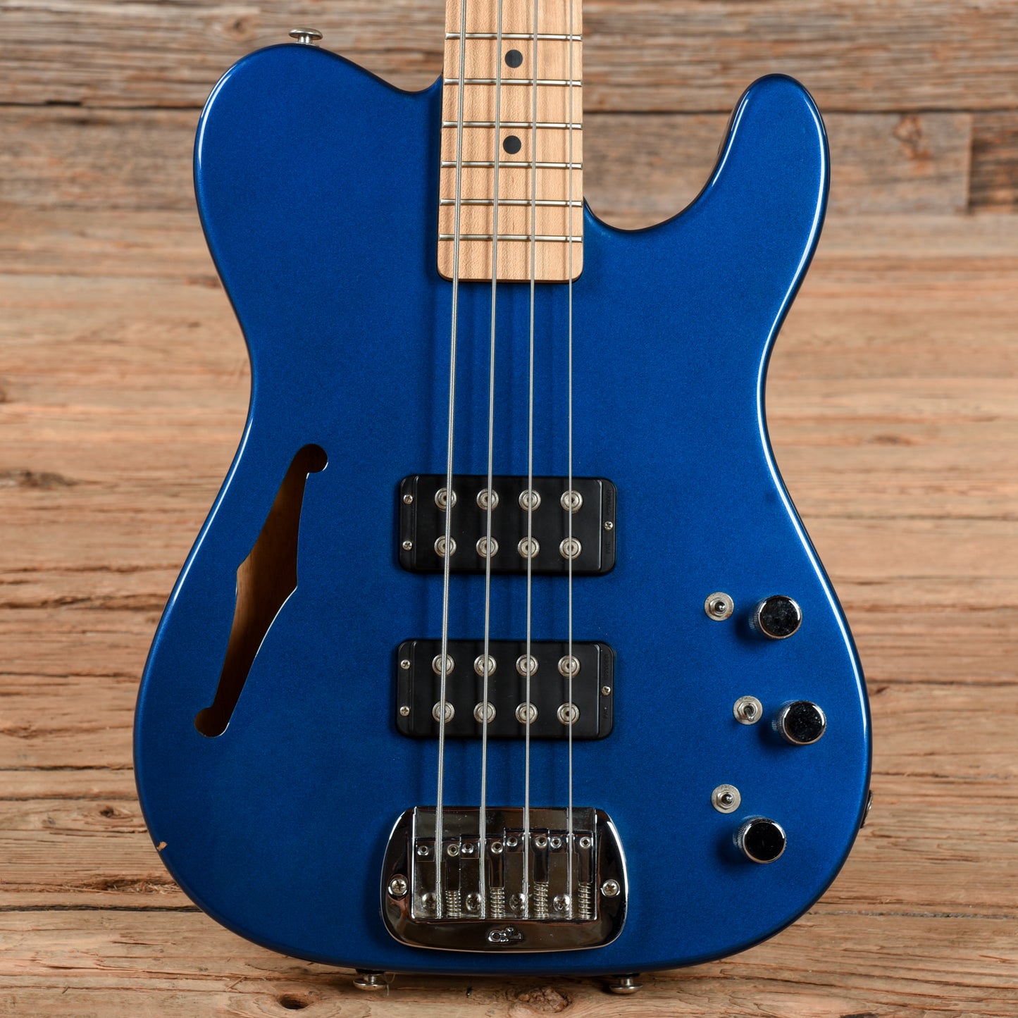 G&L ASAT Bass Semi-Hollow Blue