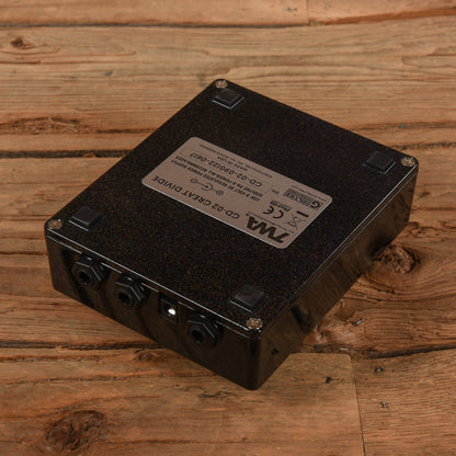 TWA GD-02 Great Divide Multi-Voice Octaver