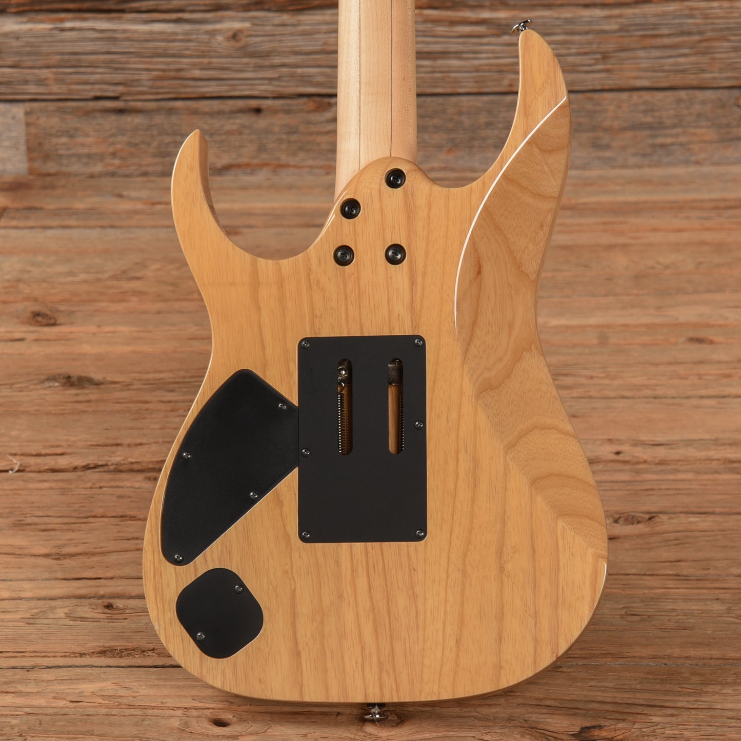 Ibanez RG652AHM Prestige Antique White Blonde 2020