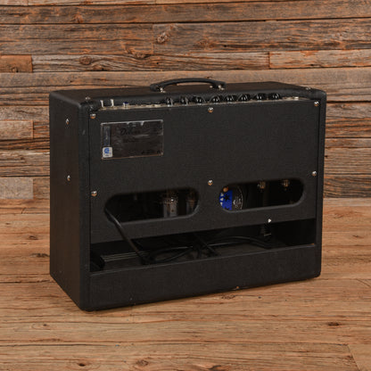 Fender Hot Rod Deluxe 3-Channel 40-Watt 1x12" Guitar Combo