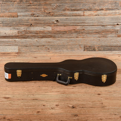 Taylor Custom Grand Concert Western Red Cedar/AA Walnut ES2 w/Figured Maple Binding Tobacco Sunburst 2024