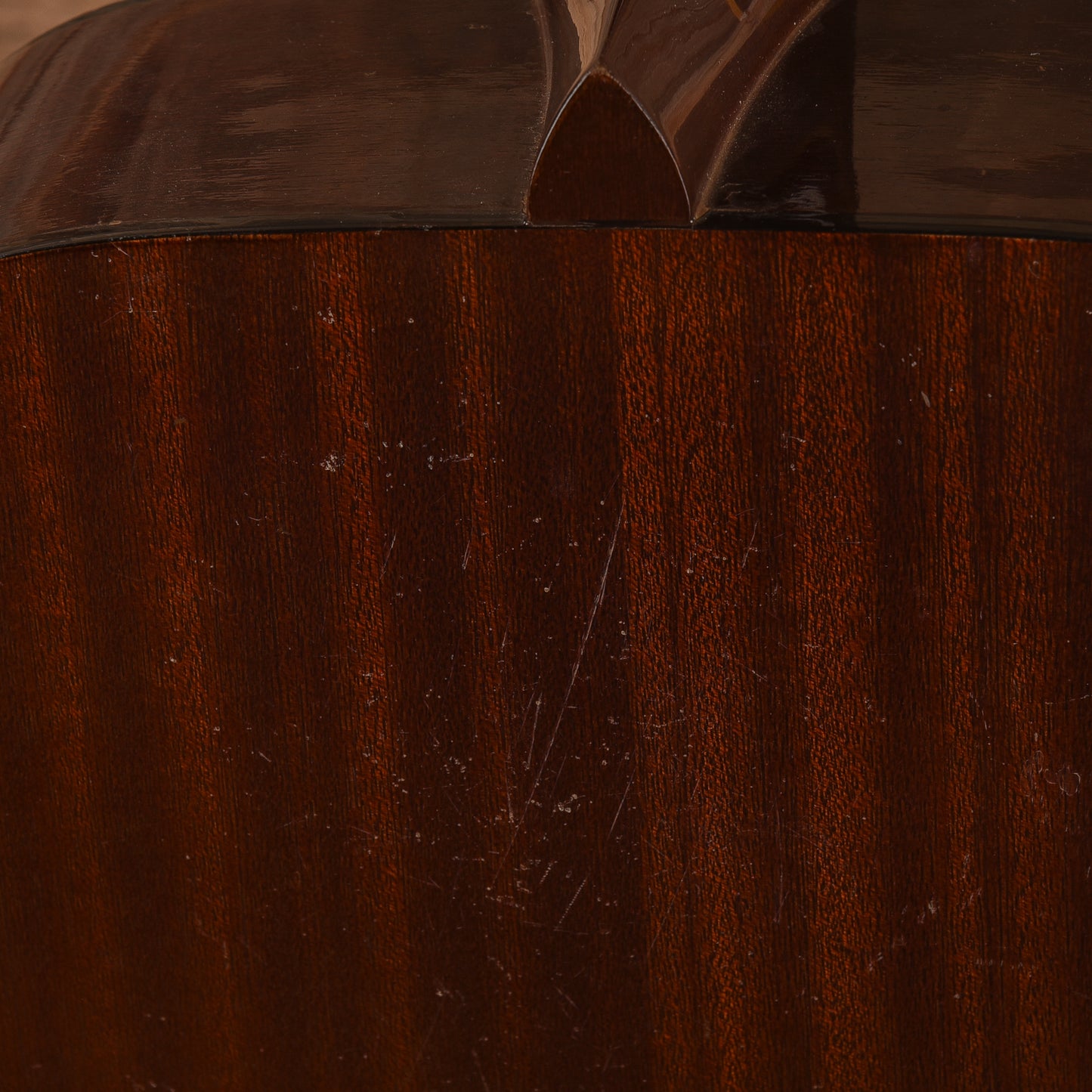 Yamaha FG-140 Red Label  1970