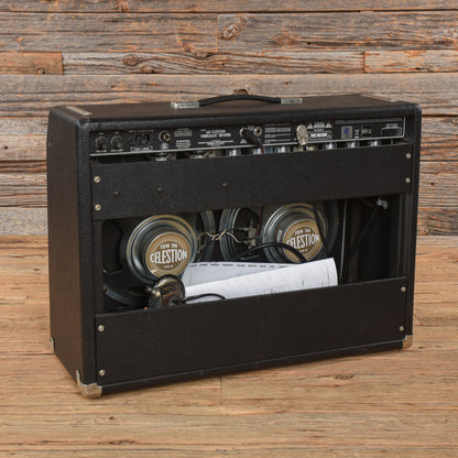 Fender '68 Custom Vibrolux Reverb-Amp 2-Channel 35-Watt 2x10" Guitar Combo