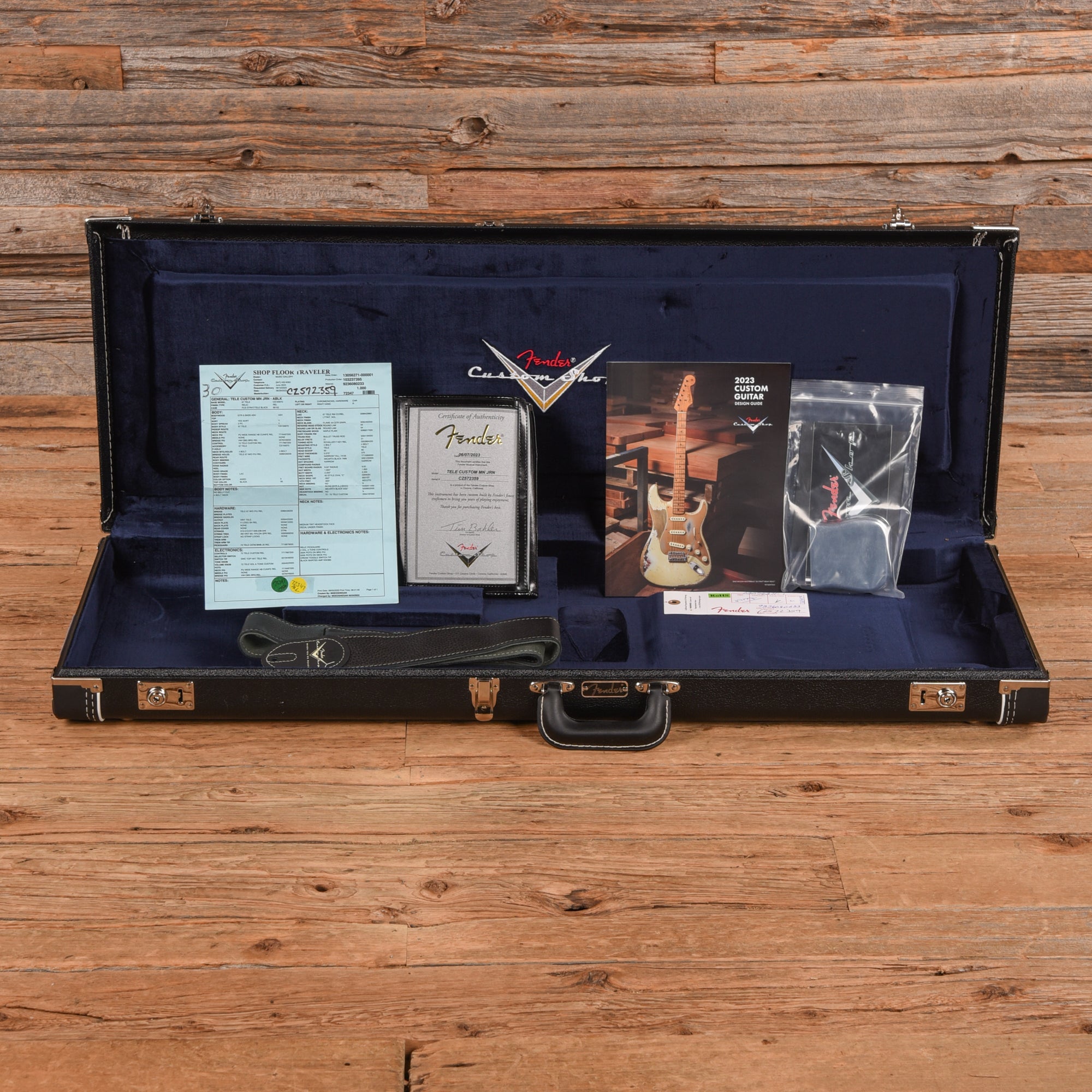 Fender Custom Shop '72 Telecaster Custom Journeyman Relic Black 2023