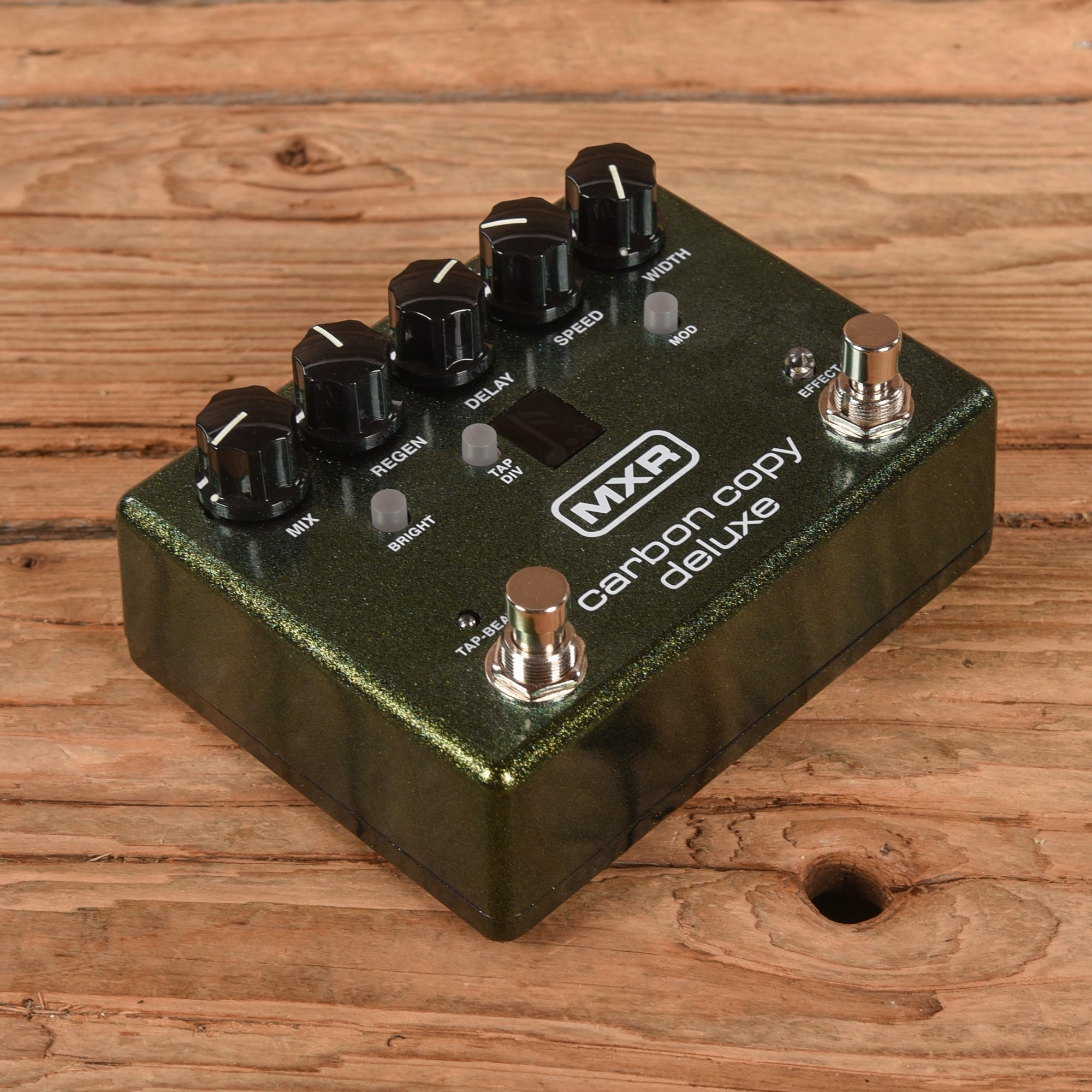 FAKE?　MXR carbon copy deluxe MXR Carbon Copy Deluxe – Chicago Music Exchange