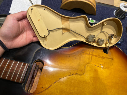 Gibson ES-120T Sunburst 1963