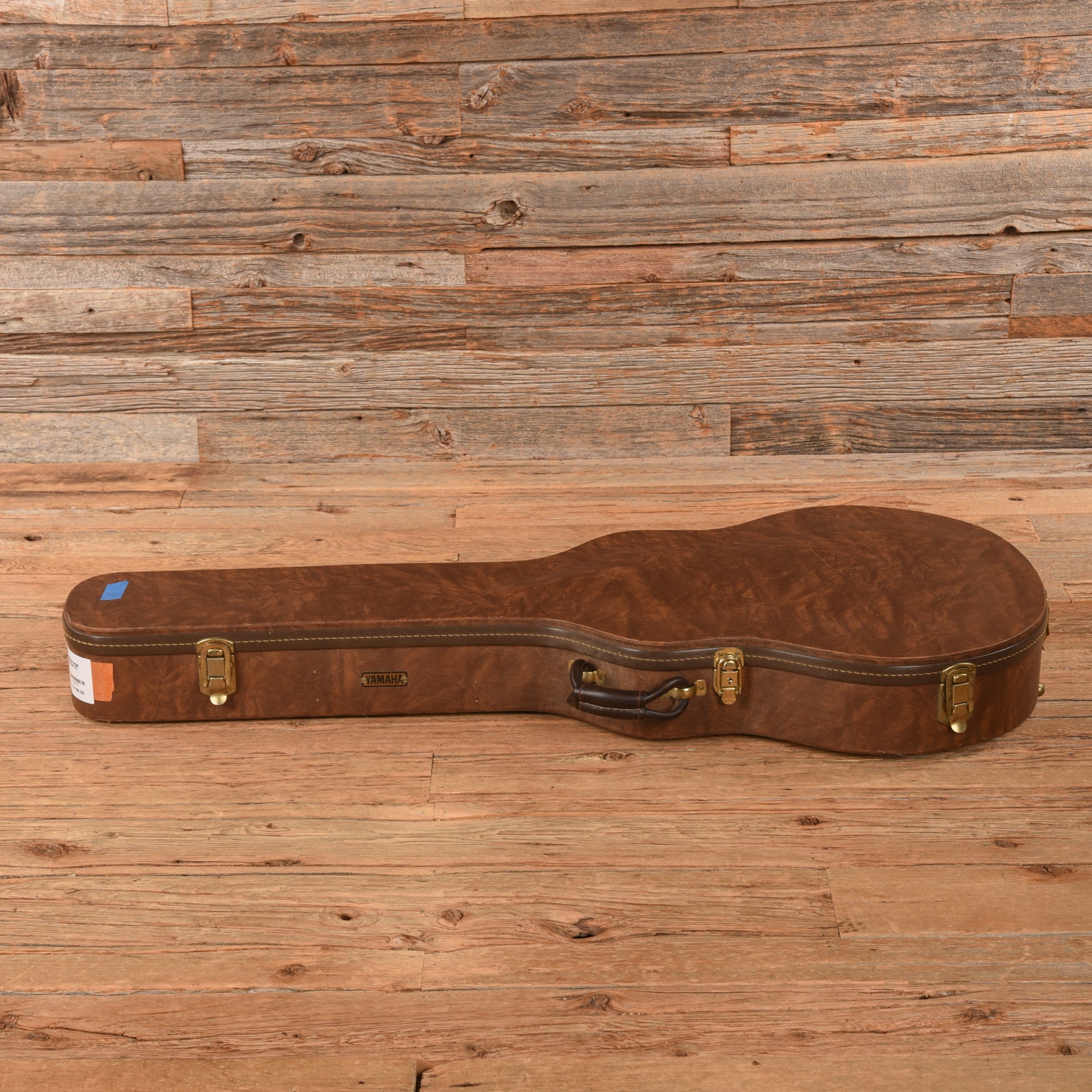 Yamaha AES-1500B Orange