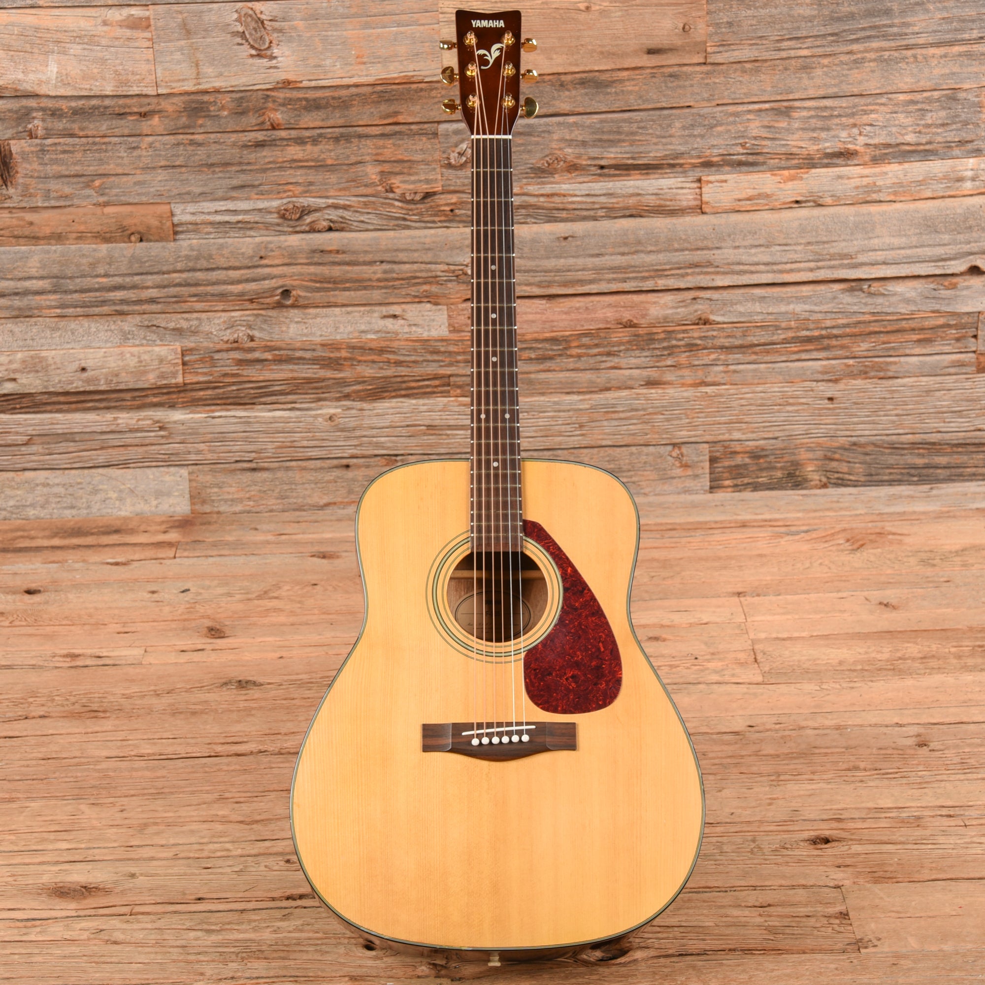 Yamaha F335 Dreadnought Acoustic Guitar Natural 2020