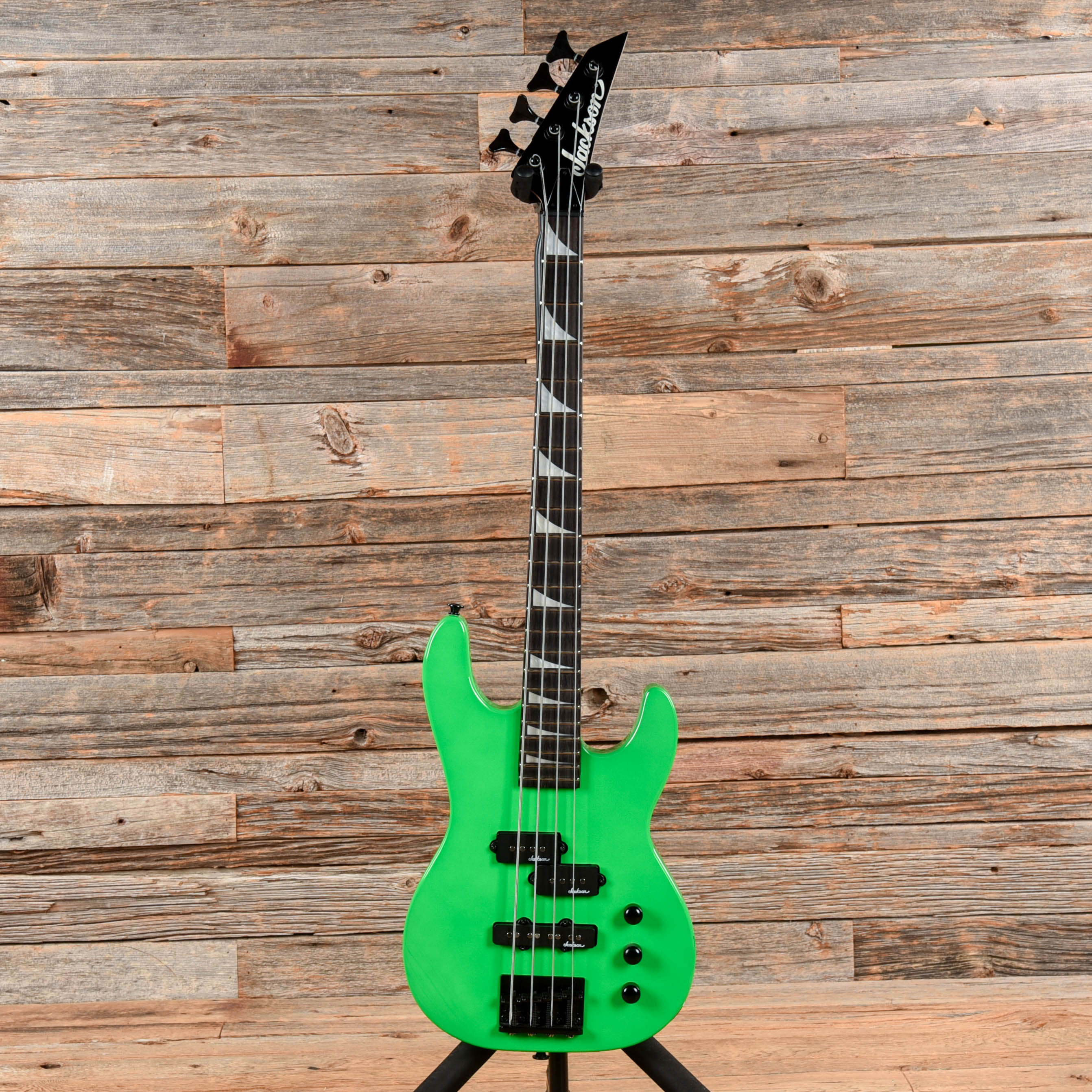 Jackson JS Series Concert Bass Minion JS1X Neon Green 2020