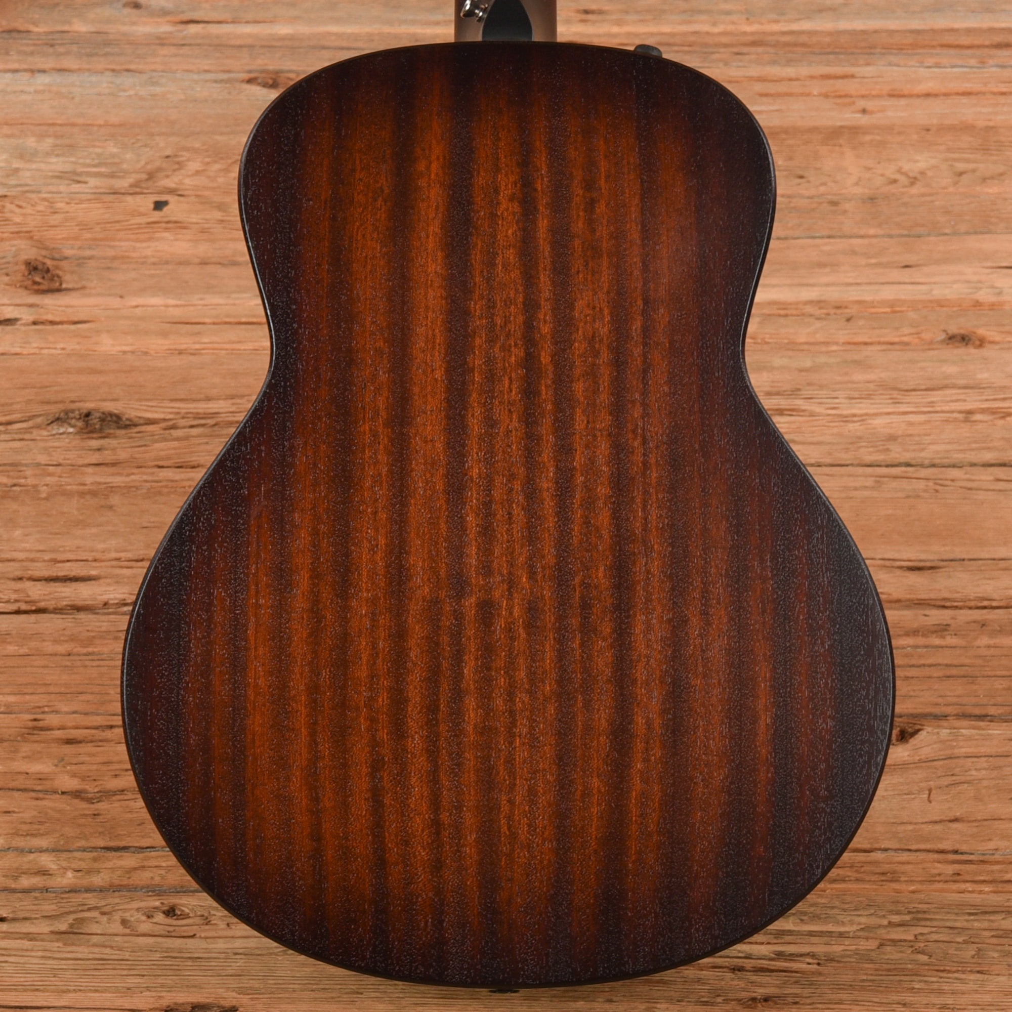 Taylor AD21e Grand Theater Mahogany/Sapele Shaded Edgeburst 2023