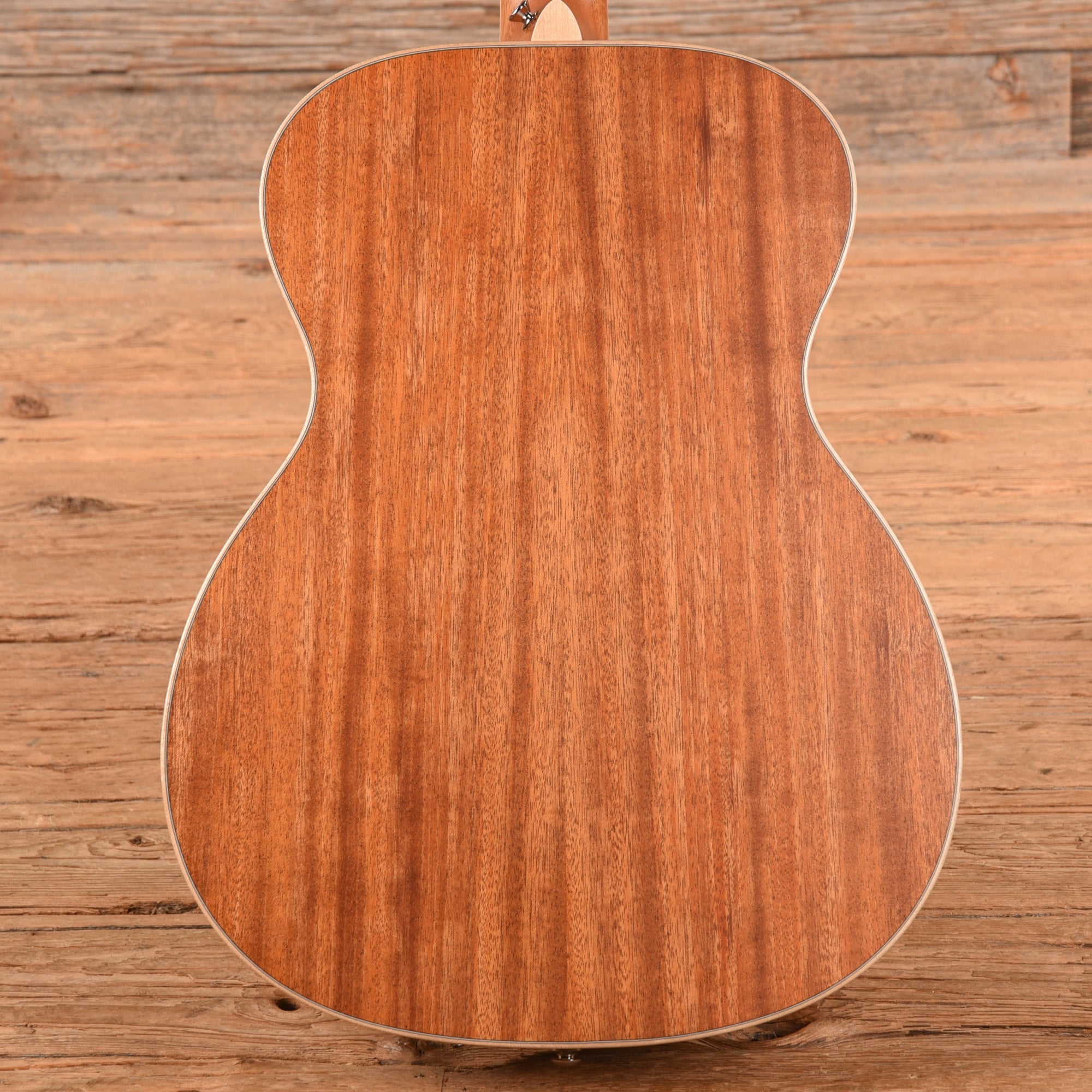 Larrivee OM-40 Mahogany w/Alpine Moon Spruce Top Natural