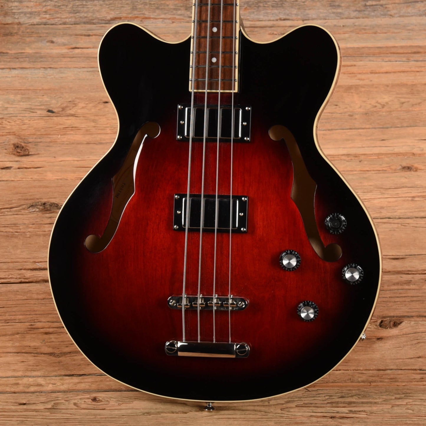 Hofner 500/8 Verythin Red Burst