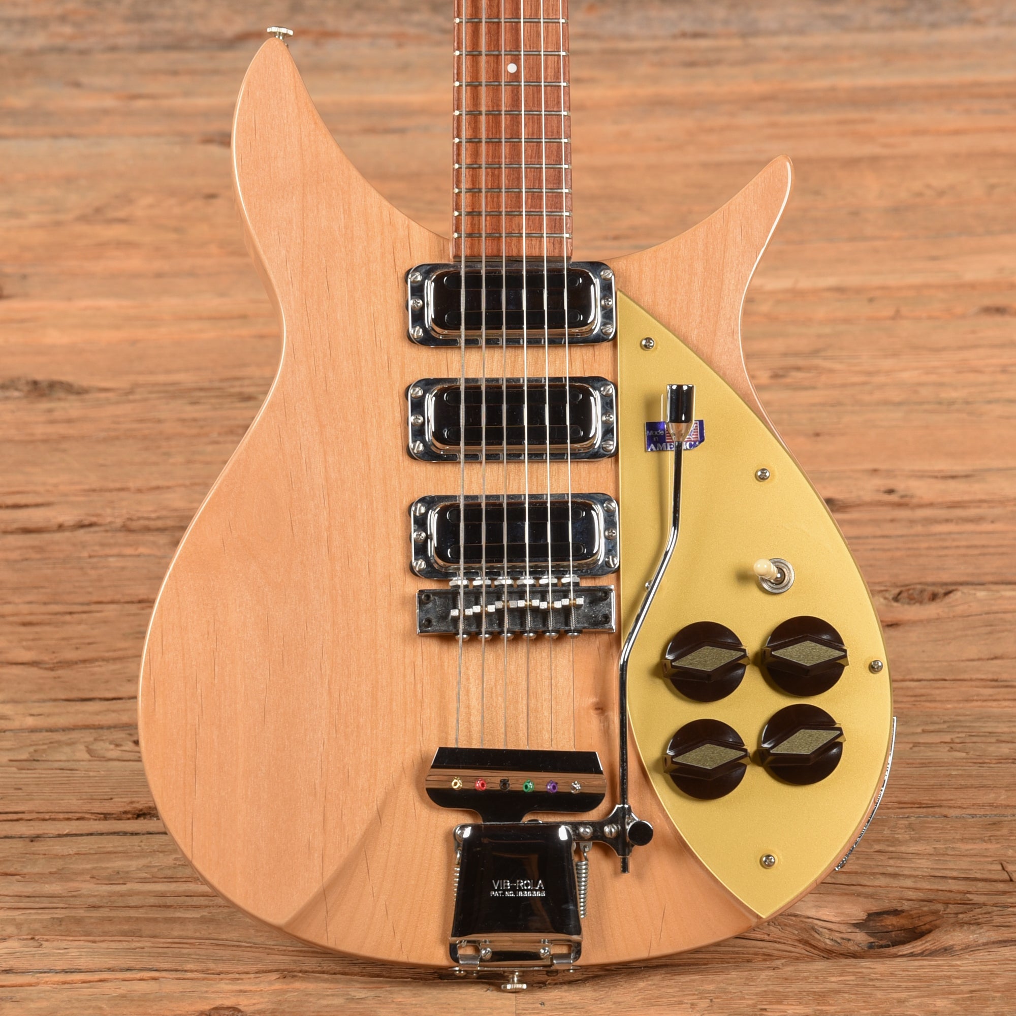Rickenbacker Model 325C58 Mapleglo