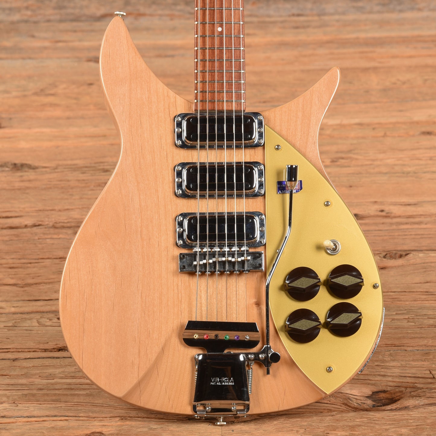 Rickenbacker Model 325C58 Mapleglo