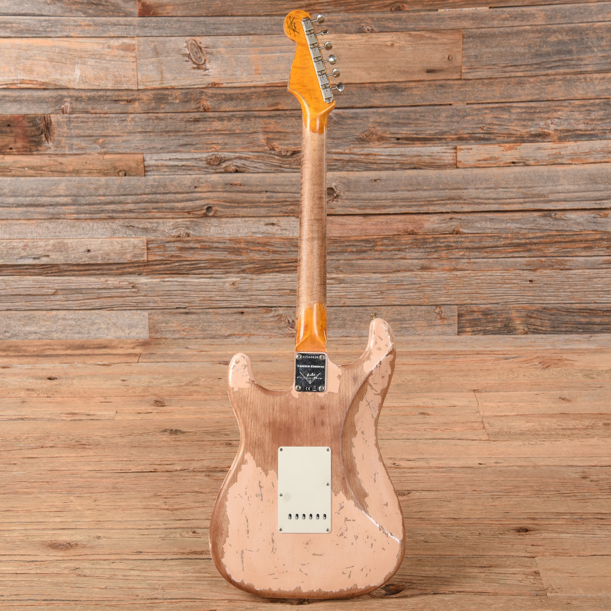 Fender Custom Shop Red Hot Stratocaster Super Heavy Relic Aged Faded Shell Pink 2023