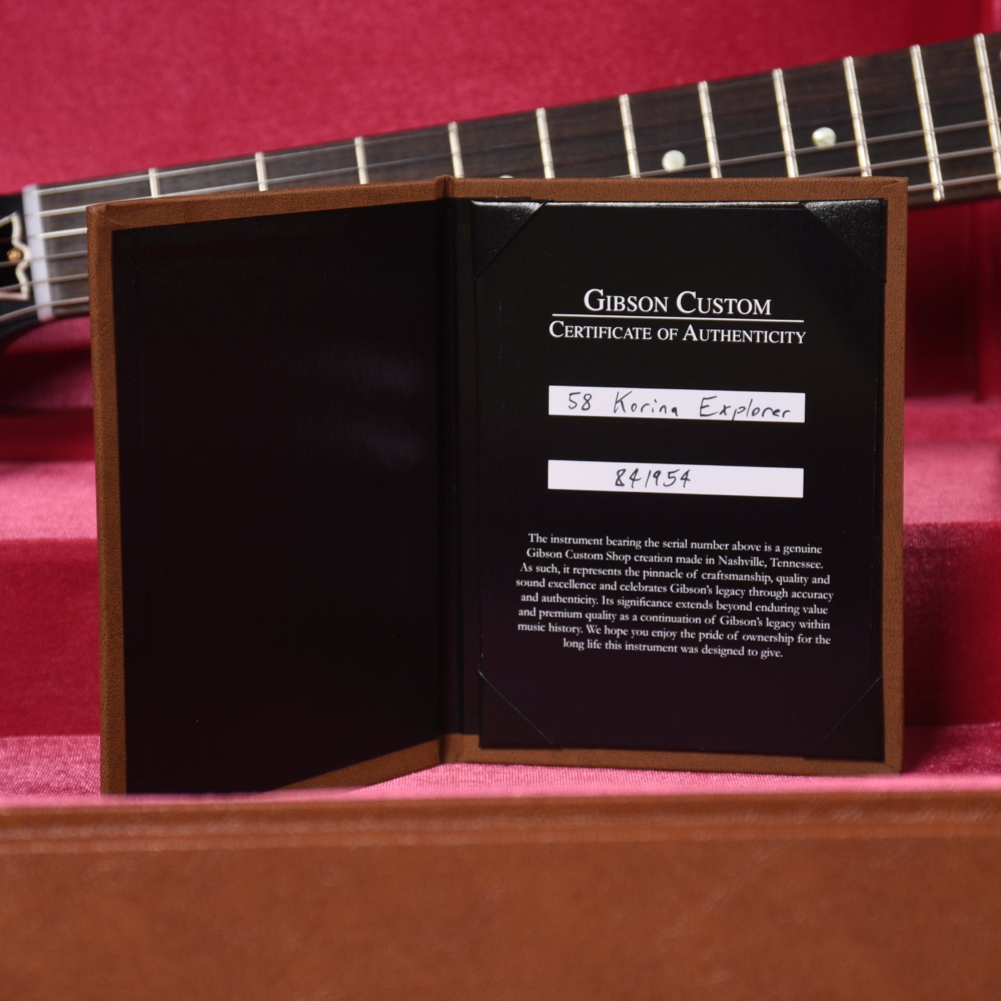 Gibson Custom Shop 1958 Korina Explorer Ebony VOS w/Black Pickguard