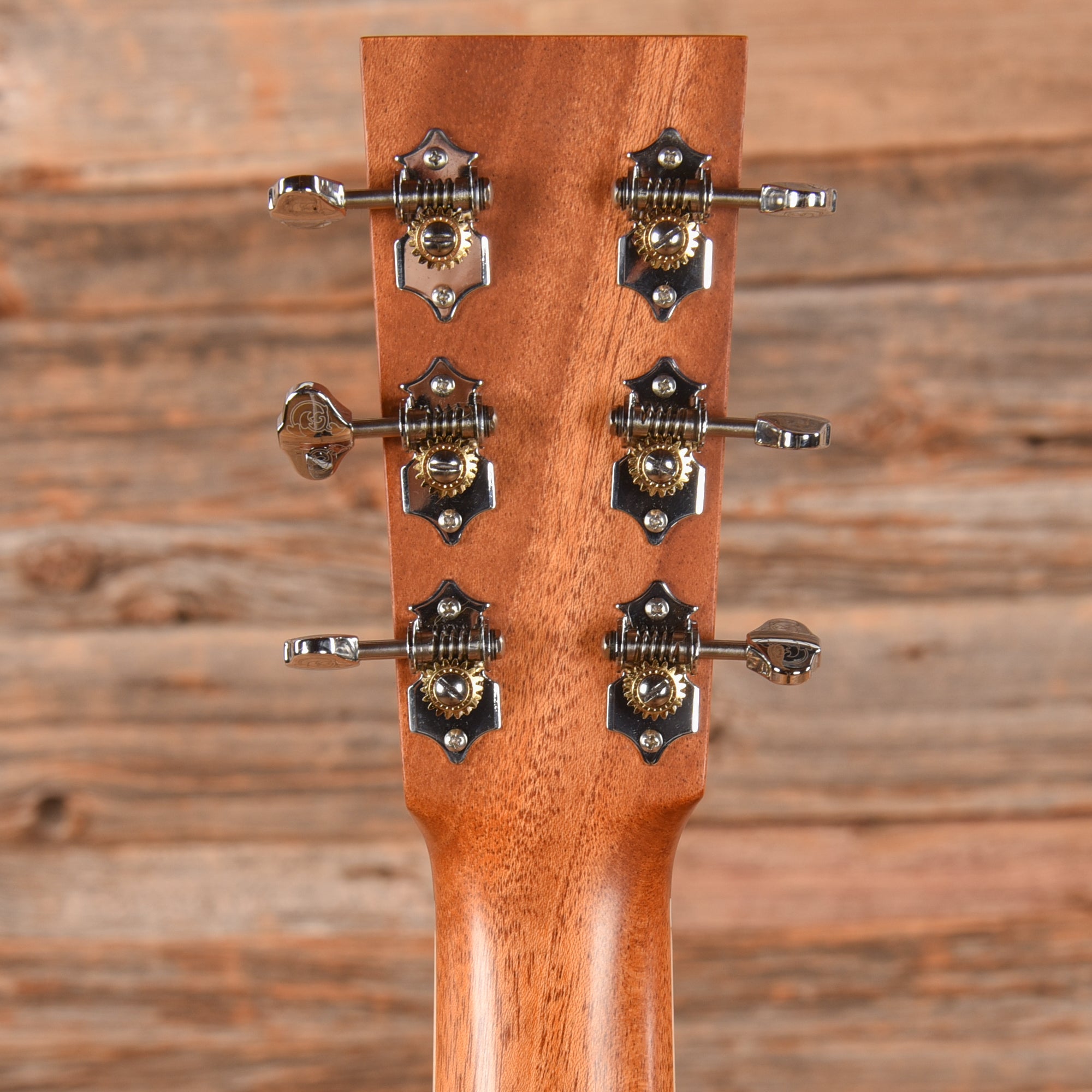 Larrivee OM-40 Mahogany w/Alpine Moon Spruce Top Natural