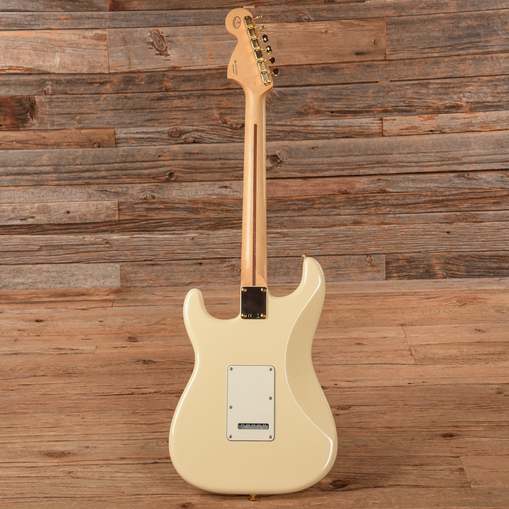 Fender Limited Edition Mahogany Blacktop Stratocaster HHH White 2019