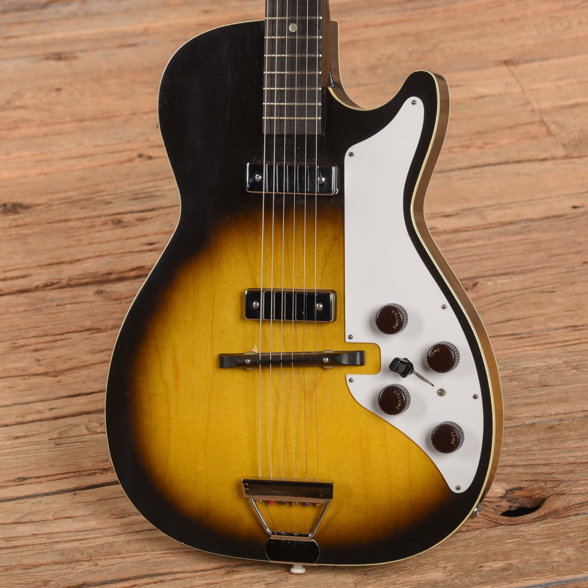 Silvertone 1420 Black 1960