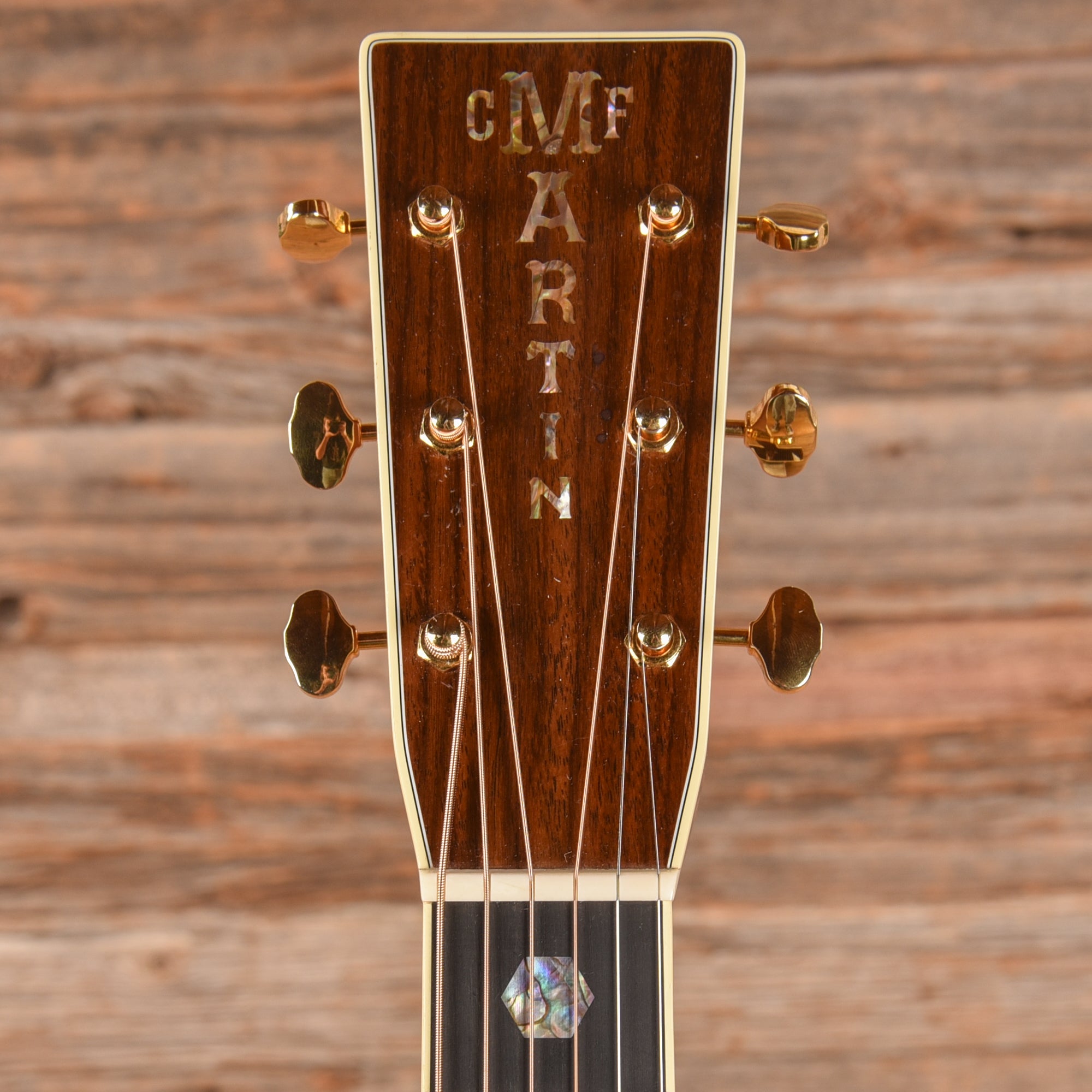 Martin Standard Series D-41 Sunburst 2023