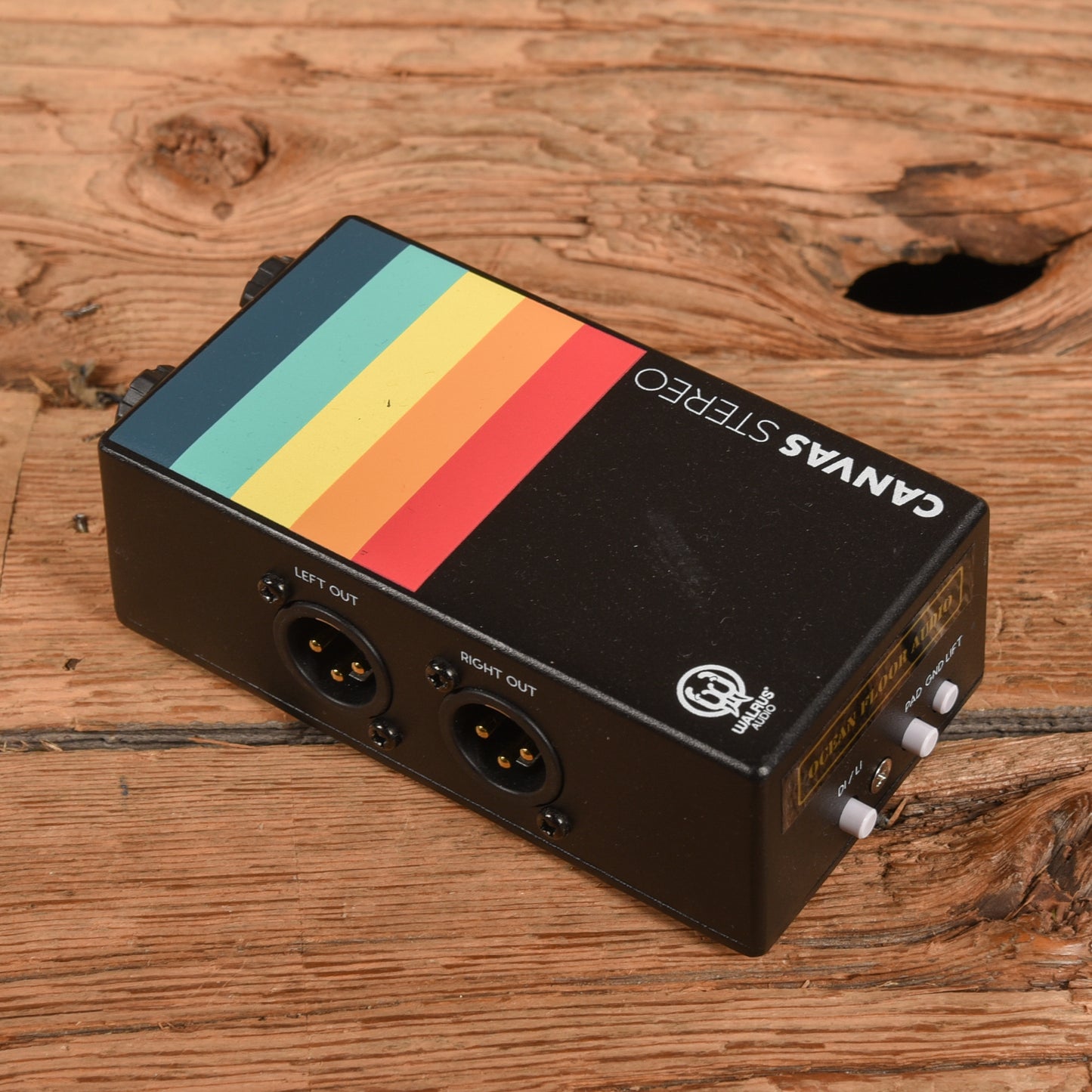 Walrus Canvas Stereo