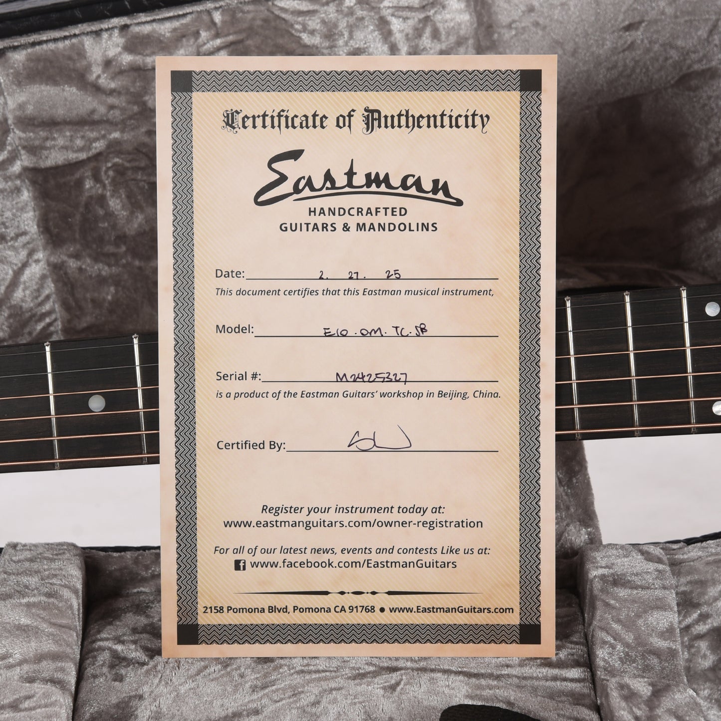 Eastman E10OM Thermo-Cure Orchestra Model Adirondack Spruce/Mahogany Truetone Gloss Sunburst