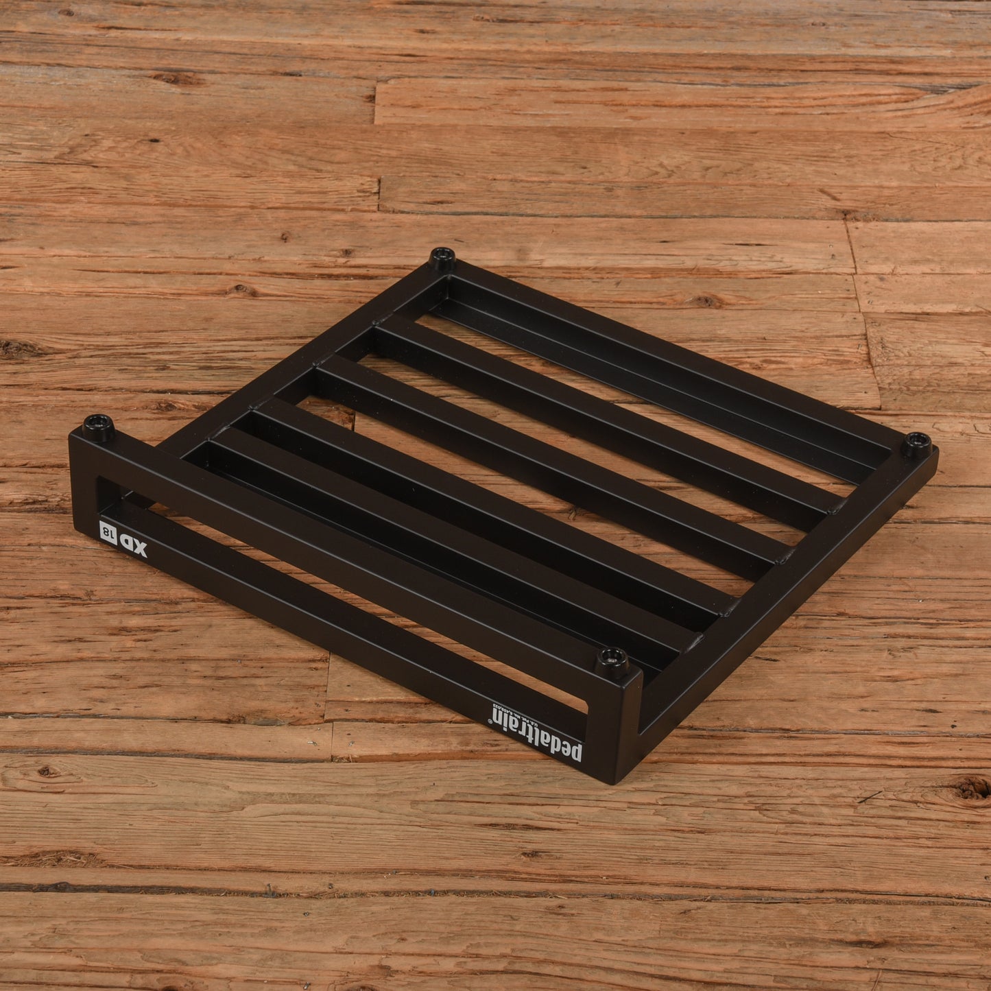 Pedaltrain XD-18 Pedalboard 6 Rails 18" x 17.5" w/Deluxe Soft Case USED