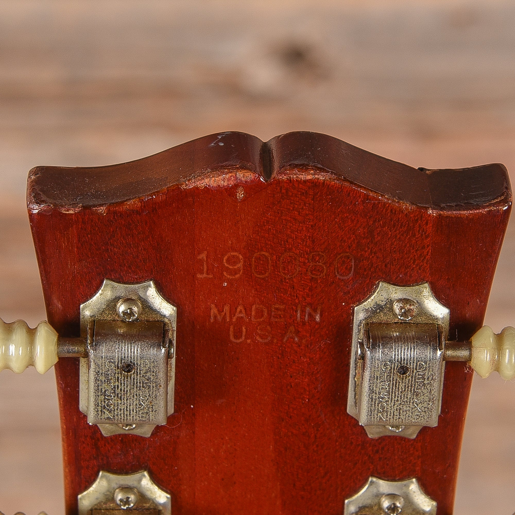 Gibson Les Paul Deluxe Cherry Sunburst 1974