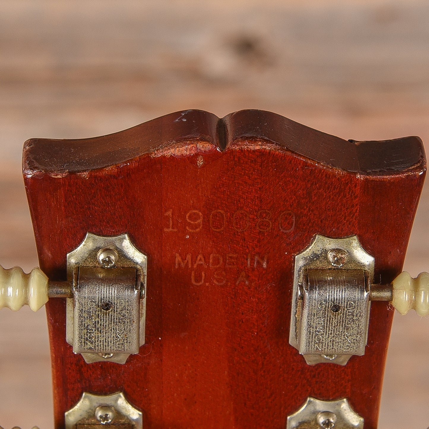 Gibson Les Paul Deluxe Cherry Sunburst 1974