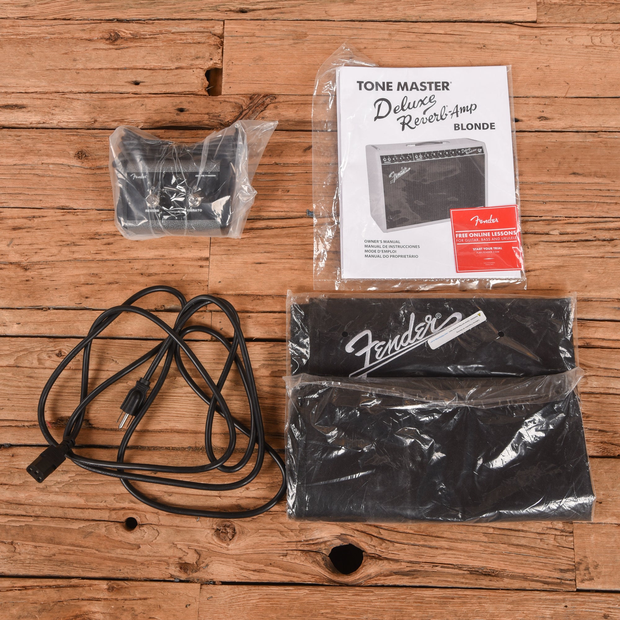 Fender Tone Master Deluxe Reverb 2-Channel 22-Watt 1x12