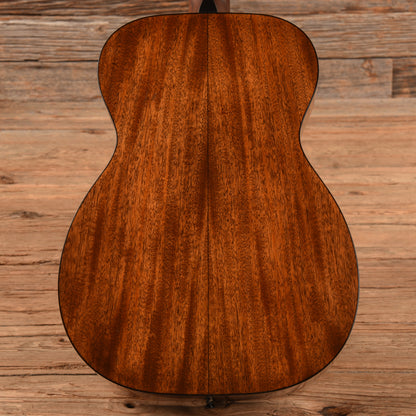 Martin 00-18 Sitka Spruce/Mahogany