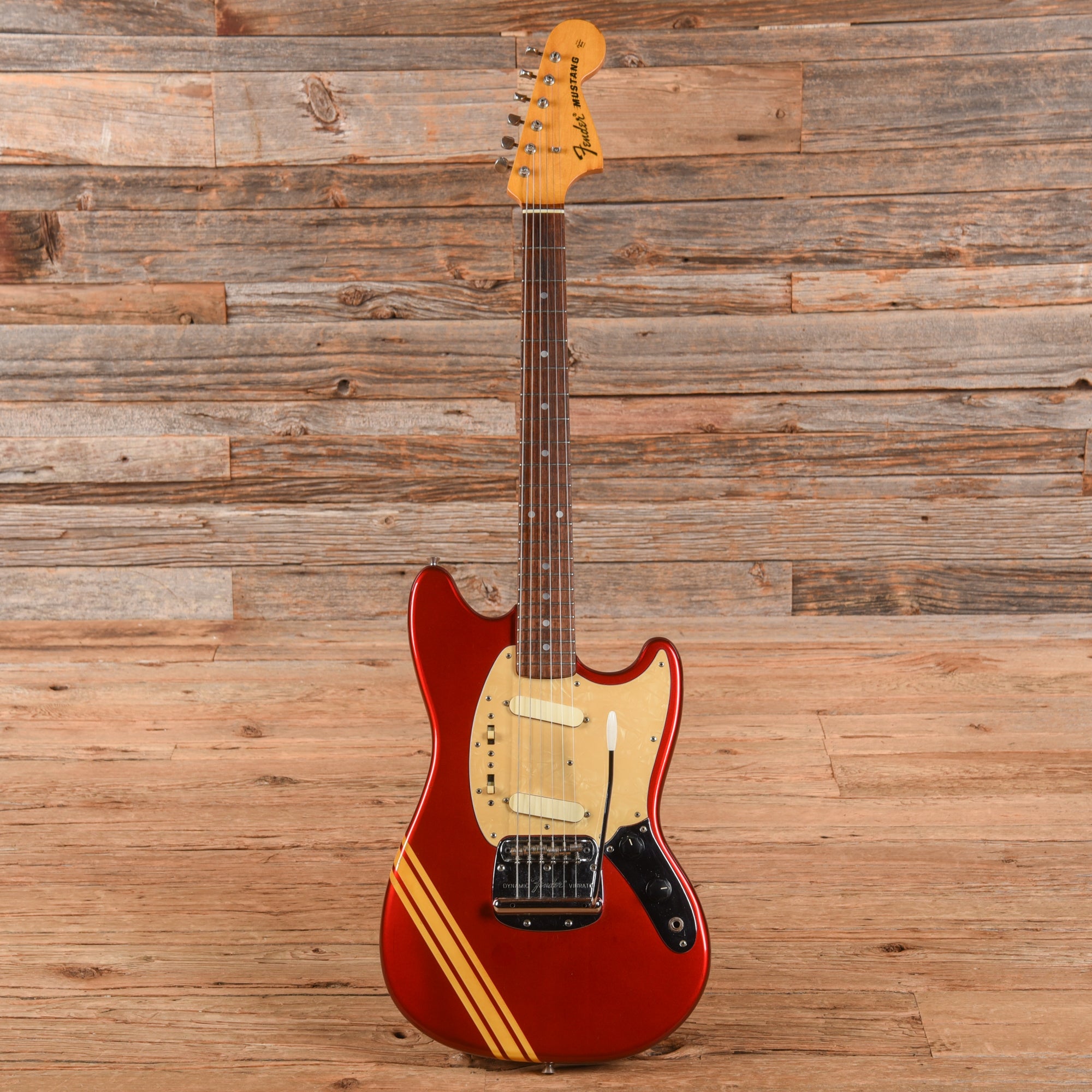 Fender MG-69 Mustang Reissue MIJ Competition Red 1990