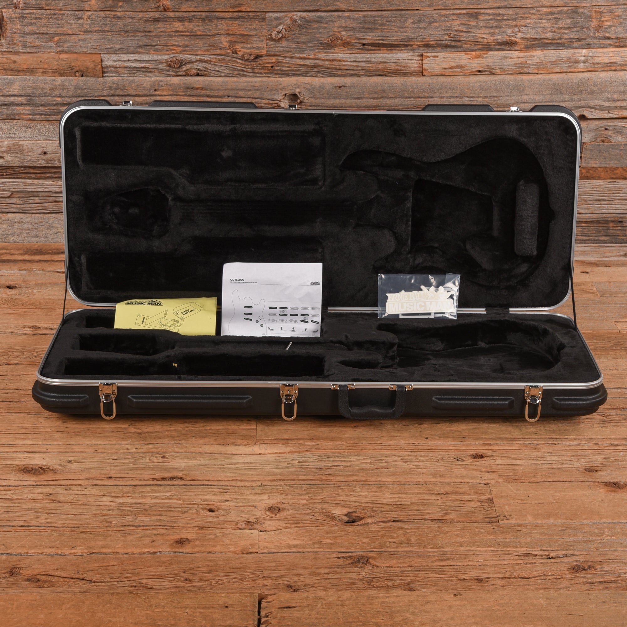 Music Man Cutlass Tobacco Sunburst 2020