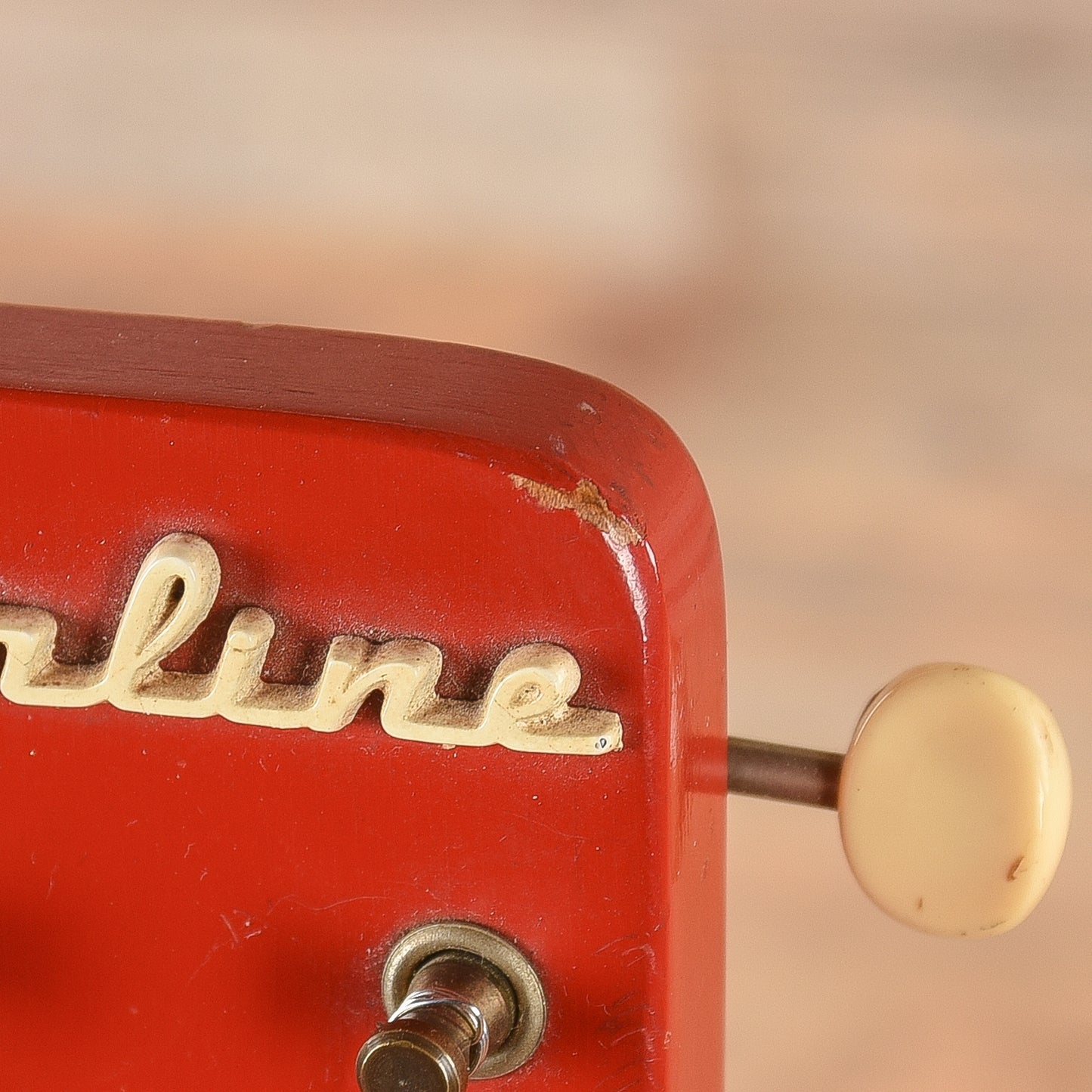 Airline Reso-Glass Red 1965