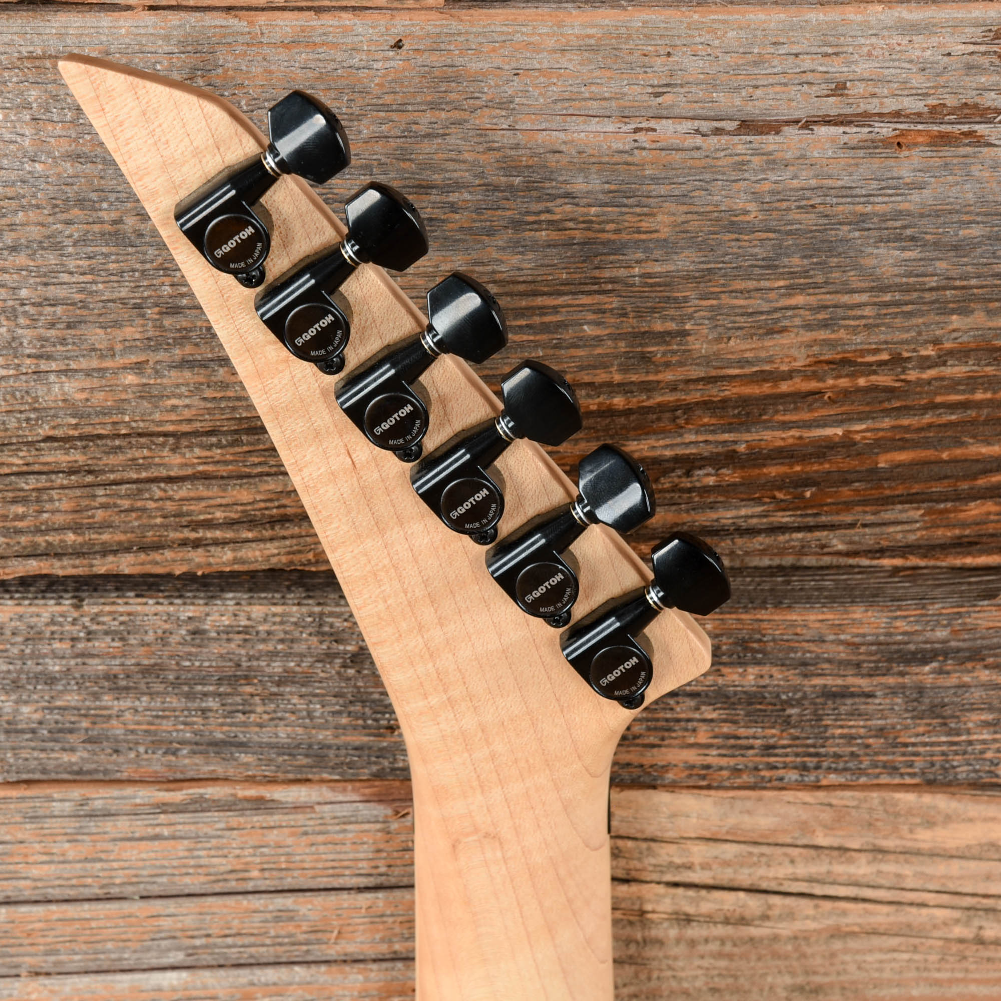 Jackson Custom Shop '82 Dinky Reissue Crayon Grey